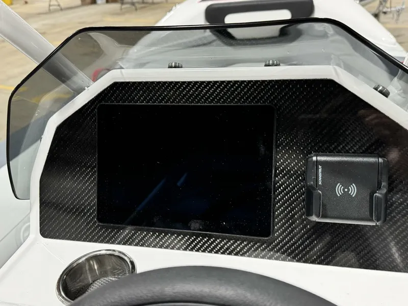 Slide: The Image of Highfield Velox 420 Jet 2025 - 5228194