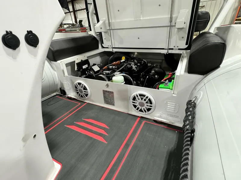 Slide: The Image of Highfield Velox 420 Jet 2025 - 5228164