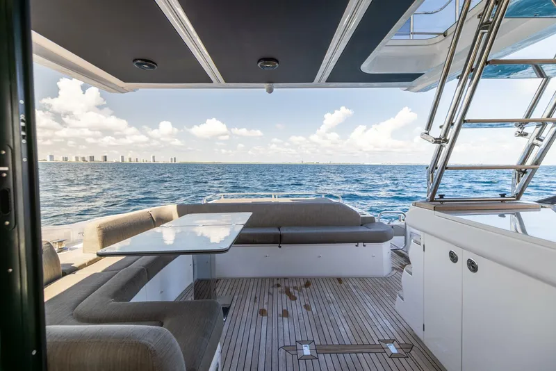 Slide: The Image of 2021 Azimut 60 Sport Fly Azure - 4699791