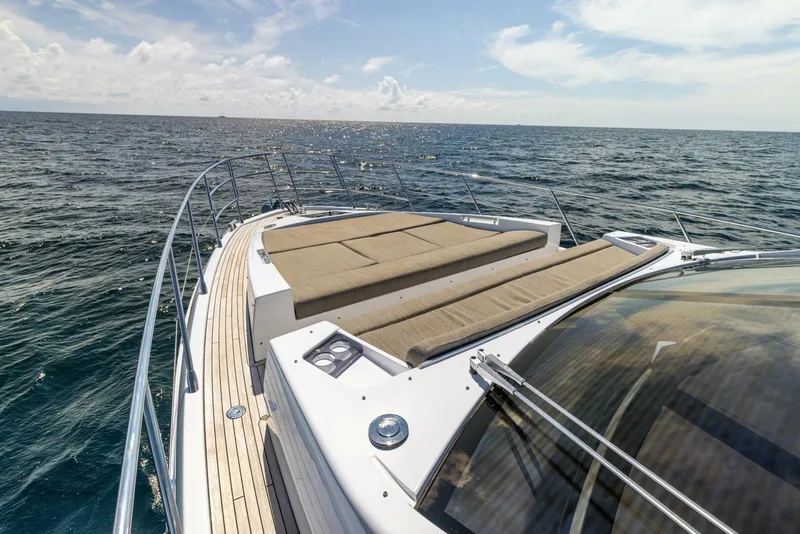 Slide: The Image of 2021 Azimut 60 Sport Fly Azure - 4699805