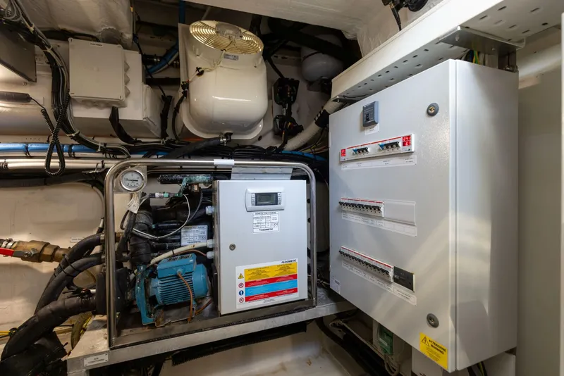 Slide: The Image of 2021 Azimut 60 Sport Fly Azure - 4699934