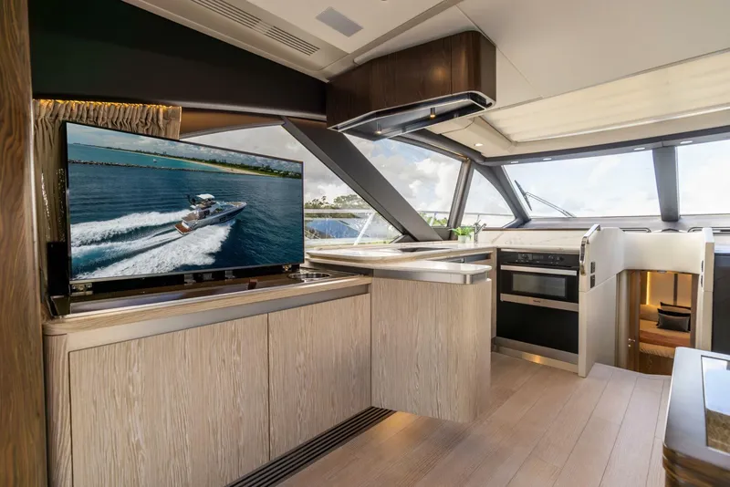 Slide: The Image of 2021 Azimut 60 Sport Fly Azure - 4699810