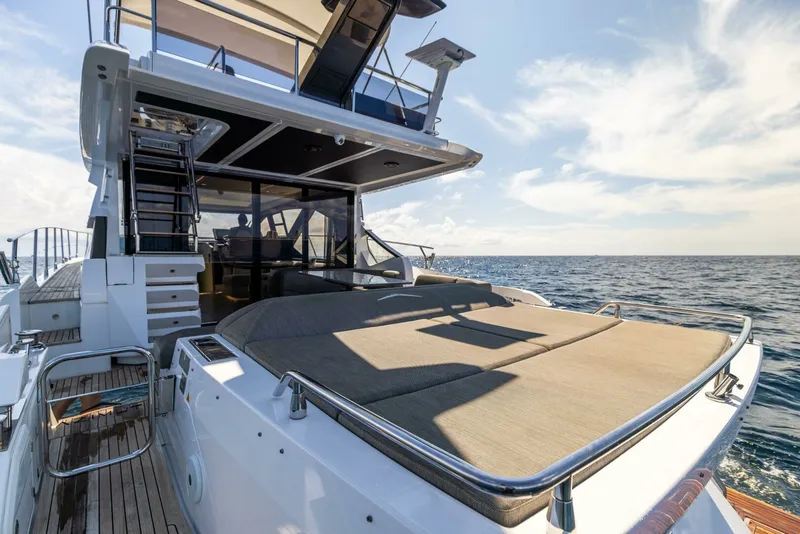 Slide: The Image of 2021 Azimut 60 Sport Fly Azure - 7651800
