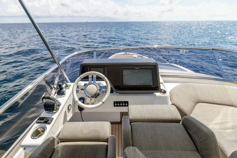 Slide: The Image of Azimut 60 - Azure - Flybridge 2021 Azimut 60 Sport Fly Azure - 7651803