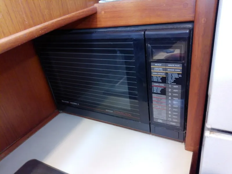 Slide: The Image of Post 44 Sport Fisherman 1990 - 4703372