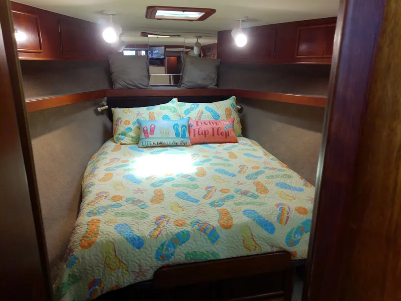 Slide: The Image of Post 44 Sport Fisherman 1990 - 4703378