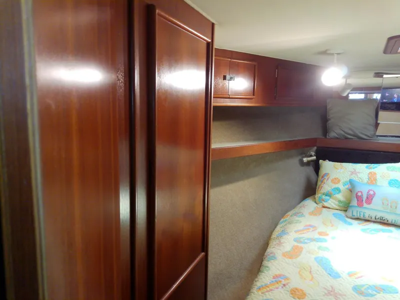 Slide: The Image of Post 44 Sport Fisherman 1990 - 4703379