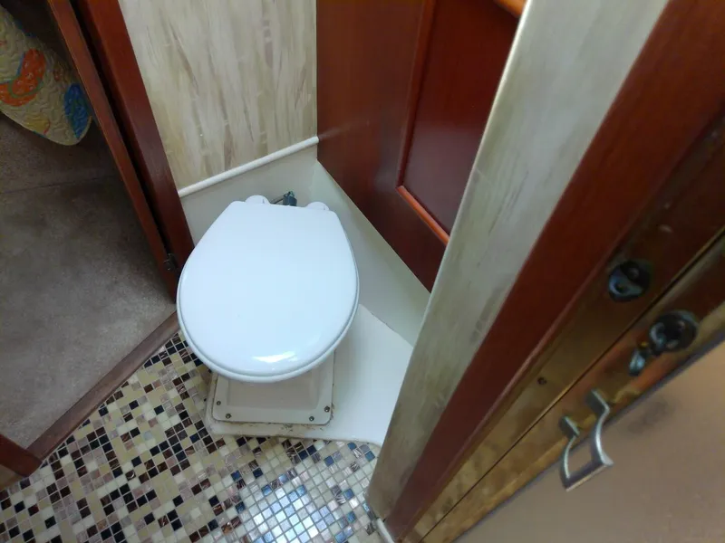 Slide: The Image of Post 44 Sport Fisherman 1990 - 4703386