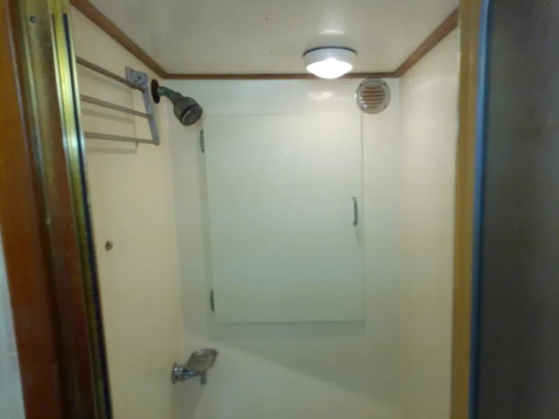 Slide: The Image of Post 44 Sport Fisherman 1990 - 4703387