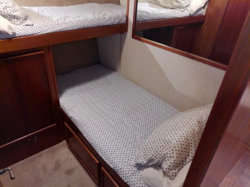 Slide: The Image of Post 44 Sport Fisherman 1990 - 4703392