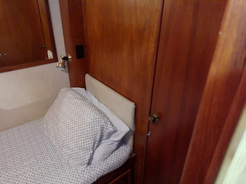 Slide: The Image of Post 44 Sport Fisherman 1990 - 4703394