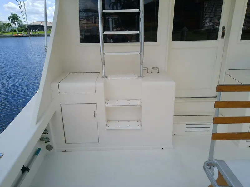 Slide: The Image of Post 44 Sport Fisherman 1990 - 4703346