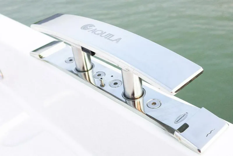 Slide: The Image of Aquila 70 Luxury 2024 - 4700969