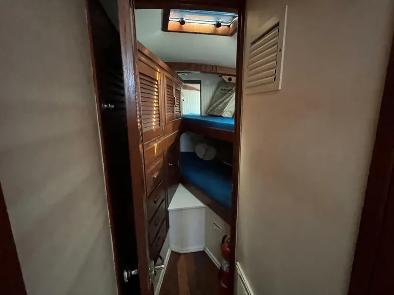 Slide: The Image of Morgan Out Island Ketch 1975 - 4701343