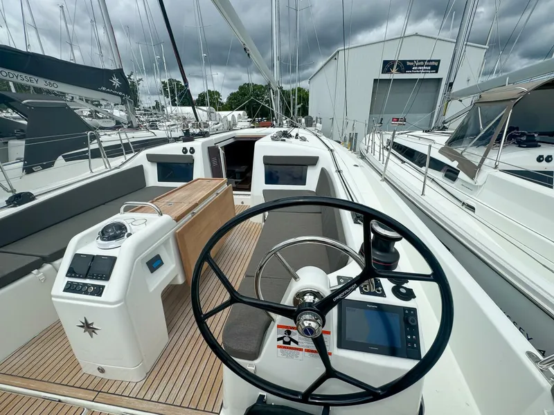 Slide: The Image of Jeanneau Sun Odyssey 410 #345 2024 - 4985093
