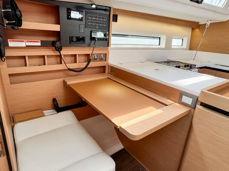 Slide: The Image of Jeanneau Sun Odyssey 440 2023 - 5004797