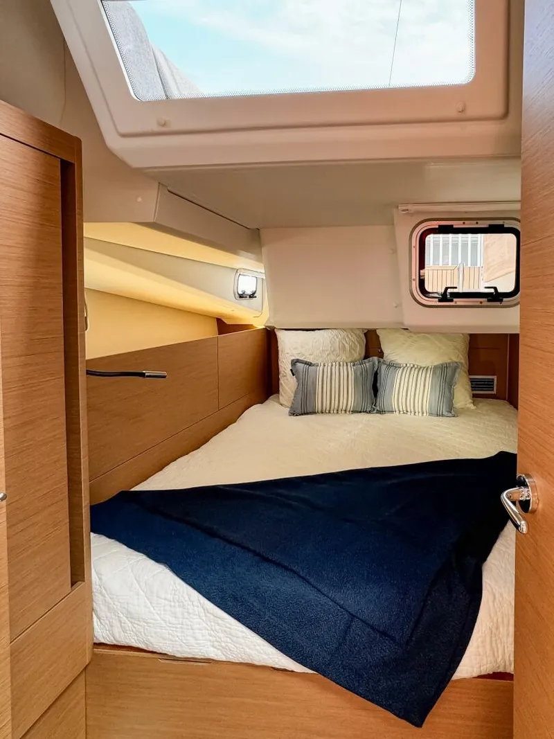 Slide: The Image of Jeanneau Sun Odyssey 440 2023 - 5004804