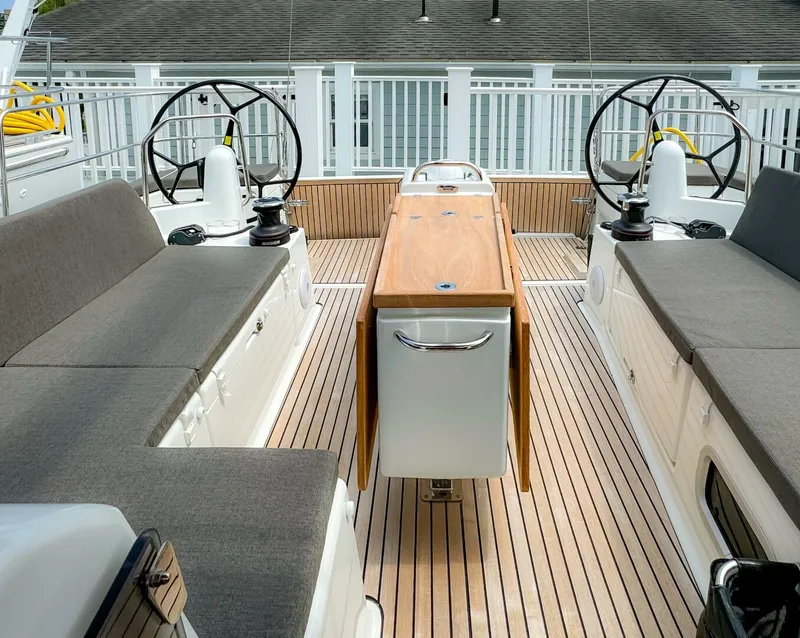 Slide: The Image of Jeanneau Sun Odyssey 440 #442 2023 - 5004774