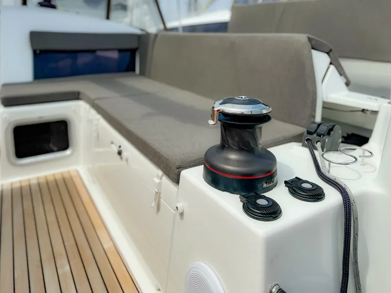 Slide: The Image of Jeanneau Sun Odyssey 440 #442 2023 - 5004768