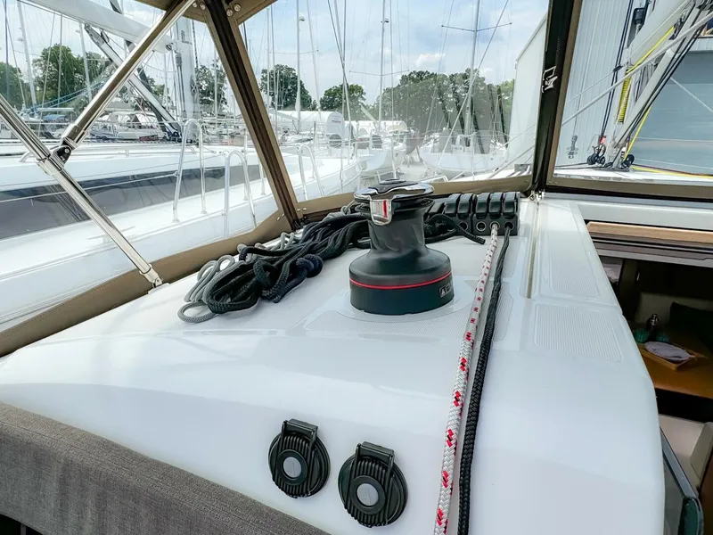 Slide: The Image of Jeanneau Sun Odyssey 440 #442 2023 - 5004773