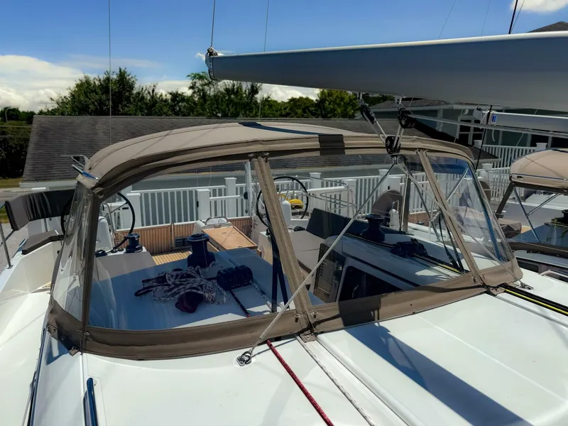 Slide: The Image of Jeanneau Sun Odyssey 490 #206 2023 - 5004071