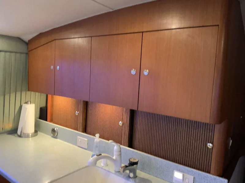 Slide: The Image of Ocean Yachts 48 Convertible 1997 - 4704611