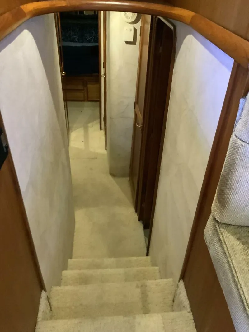 Slide: The Image of Ocean Yachts 48 Convertible 1997 - 4704623