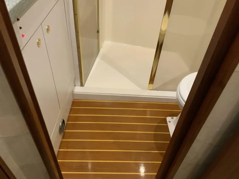 Slide: The Image of Ocean Yachts 48 Convertible 1997 - 4704626