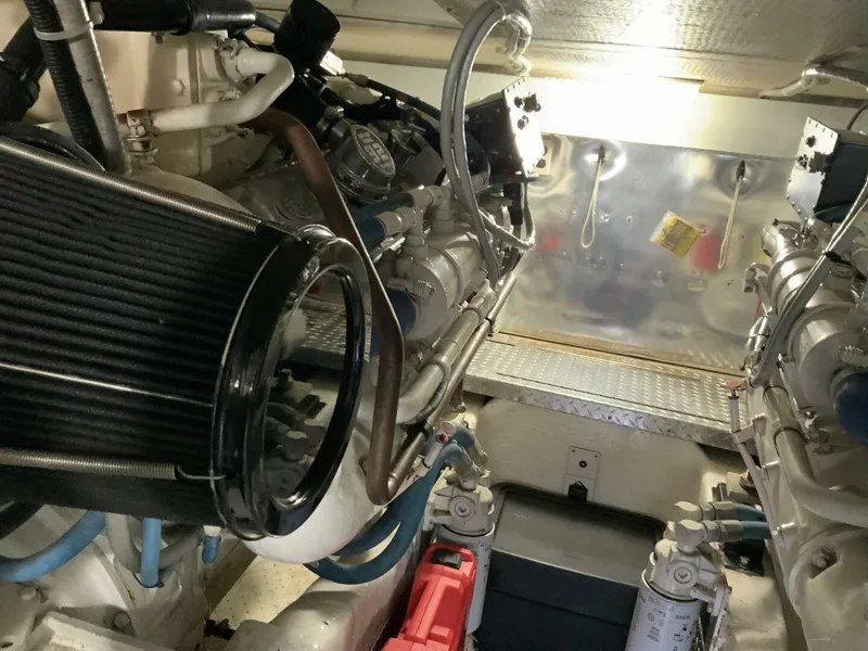 Slide: The Image of Ocean Yachts 48 Convertible 1997 - 4704604