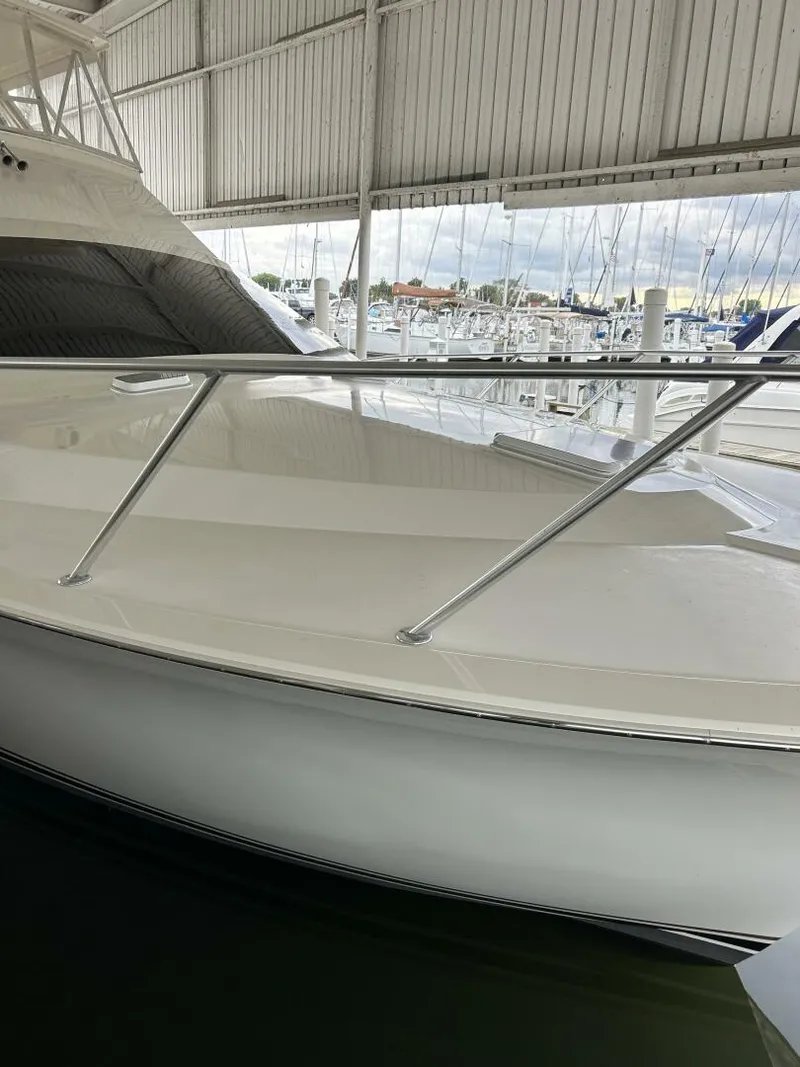 Slide: The Image of Ocean Yachts 48 Convertible 1997 - 4704685