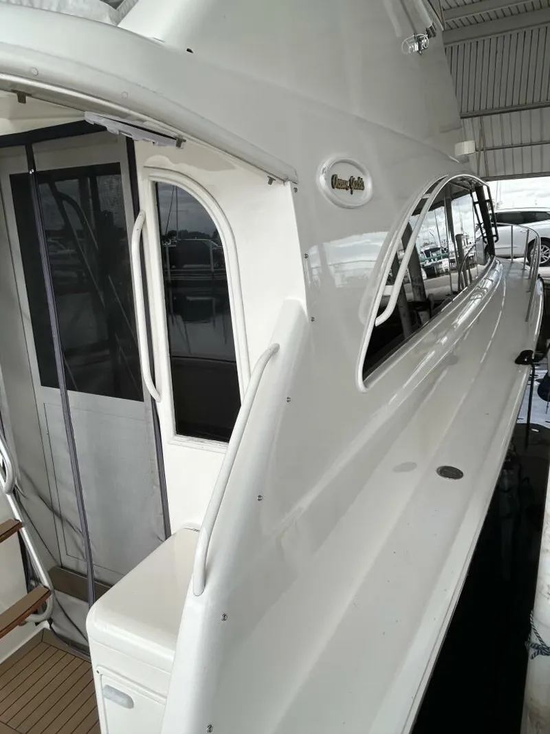 Slide: The Image of Ocean Yachts 48 Convertible 1997 - 4704694