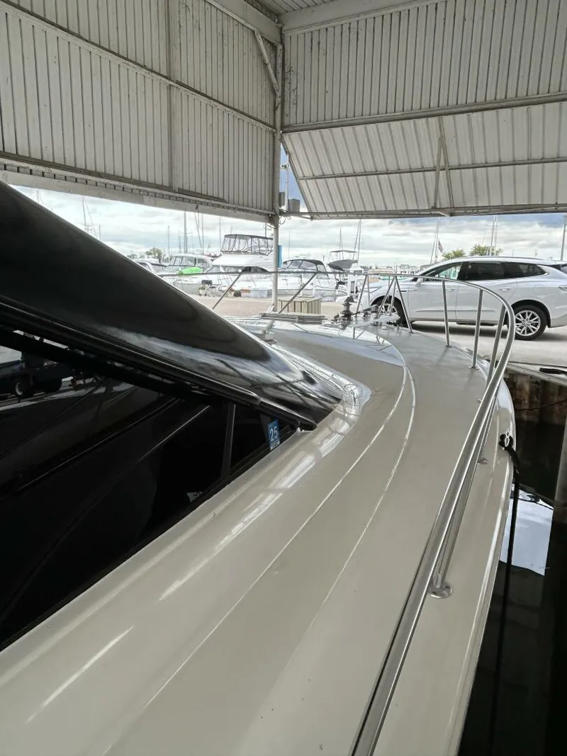 Slide: The Image of Ocean Yachts 48 Convertible 1997 - 4704695