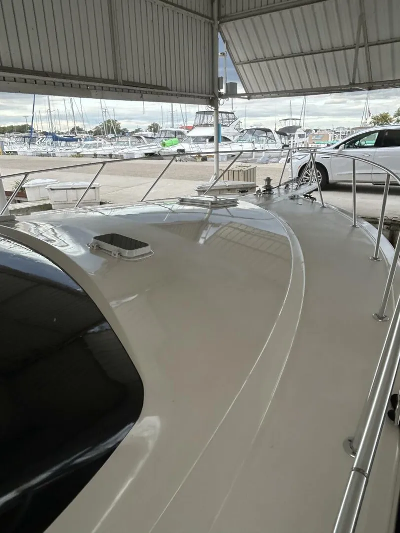 Slide: The Image of Ocean Yachts 48 Convertible 1997 - 4704696