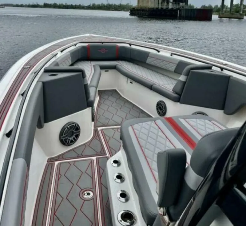 Slide: The Image of Fountain 38 SC 2022 - 4705380