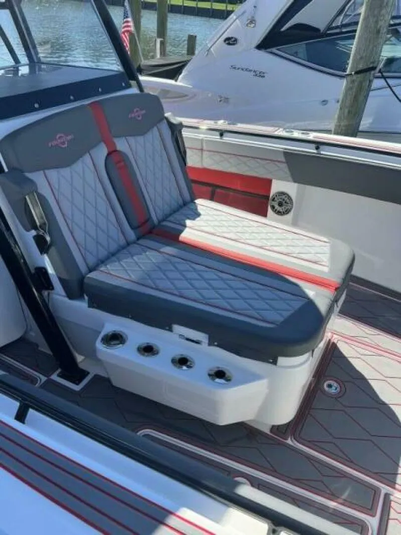 Slide: The Image of Fountain 38 SC 2022 - 4705383