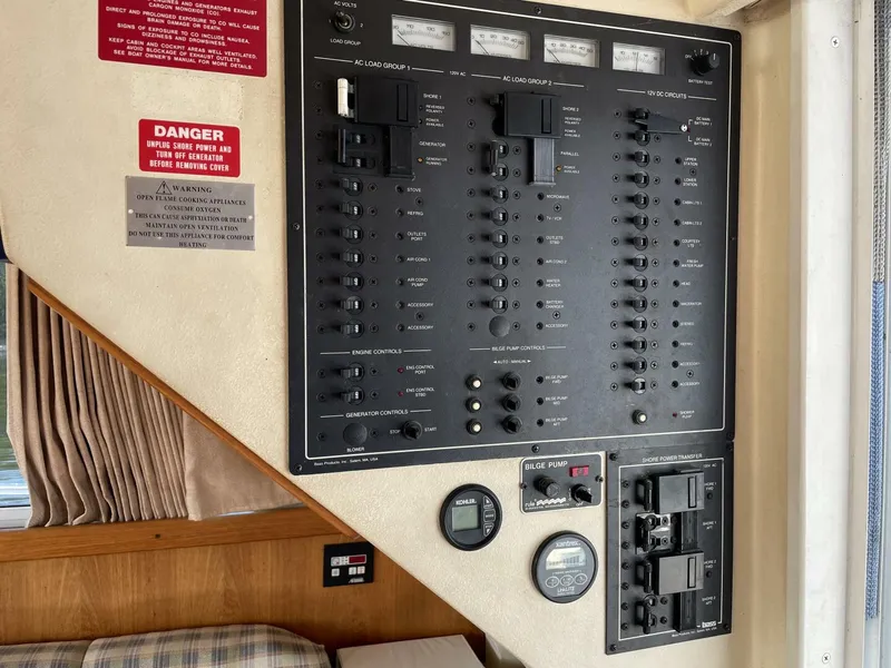 Slide: The Image of Mainship 39 1999 - 5104451