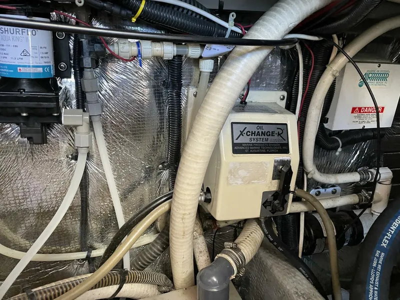 Slide: The Image of Mainship 39 1999 - 5104456