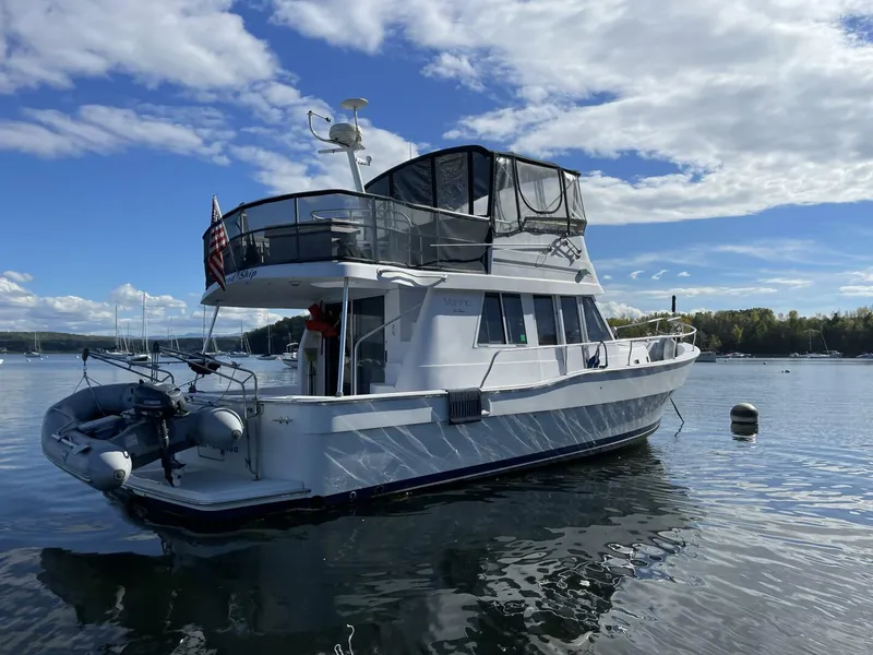 Slide: The Image of Mainship 39 1999 - 5104437