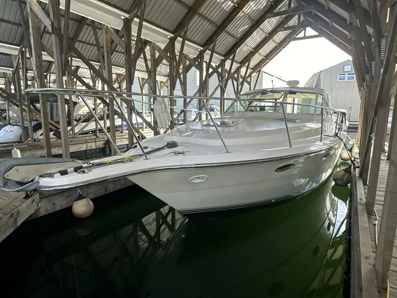 Slide: The Image of Tiara 3300 Open 1988 - 4706025