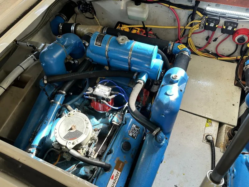 Slide: The Image of Tiara 3300 Open 1988 - 4706044