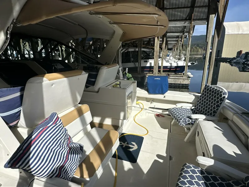 Slide: The Image of Tiara 3300 Open 1988 - 4706023