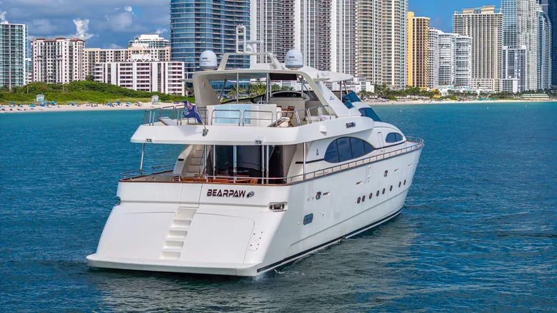 Slide: The Image of Azimut 100 2000 - 4725863