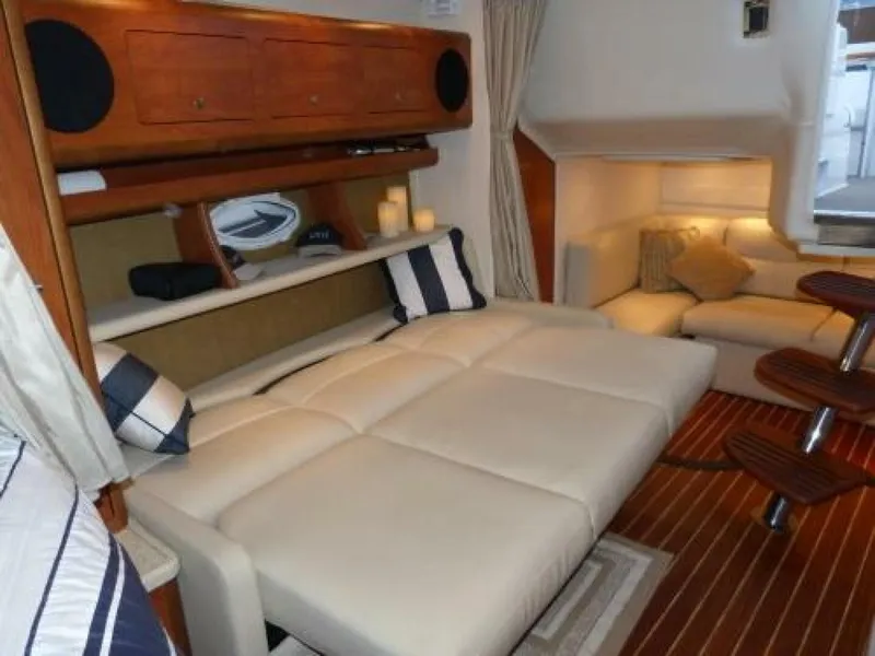 Slide: The Image of Rinker 330 Express Cruiser 2008 - 4706745