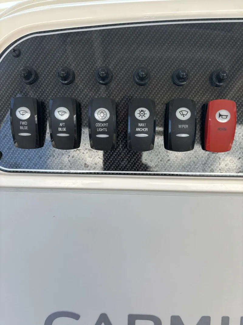 Slide: The Image of Grady-White Fisherman 257 2023 - 4707304