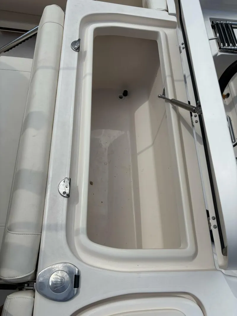 Slide: The Image of Grady-White Fisherman 257 2023 - 4707327