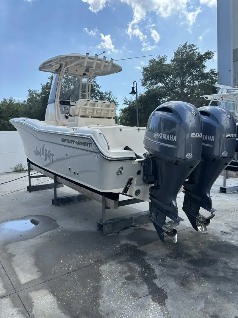 Slide: The Image of Grady-White Fisherman 257 2023 - 4707313