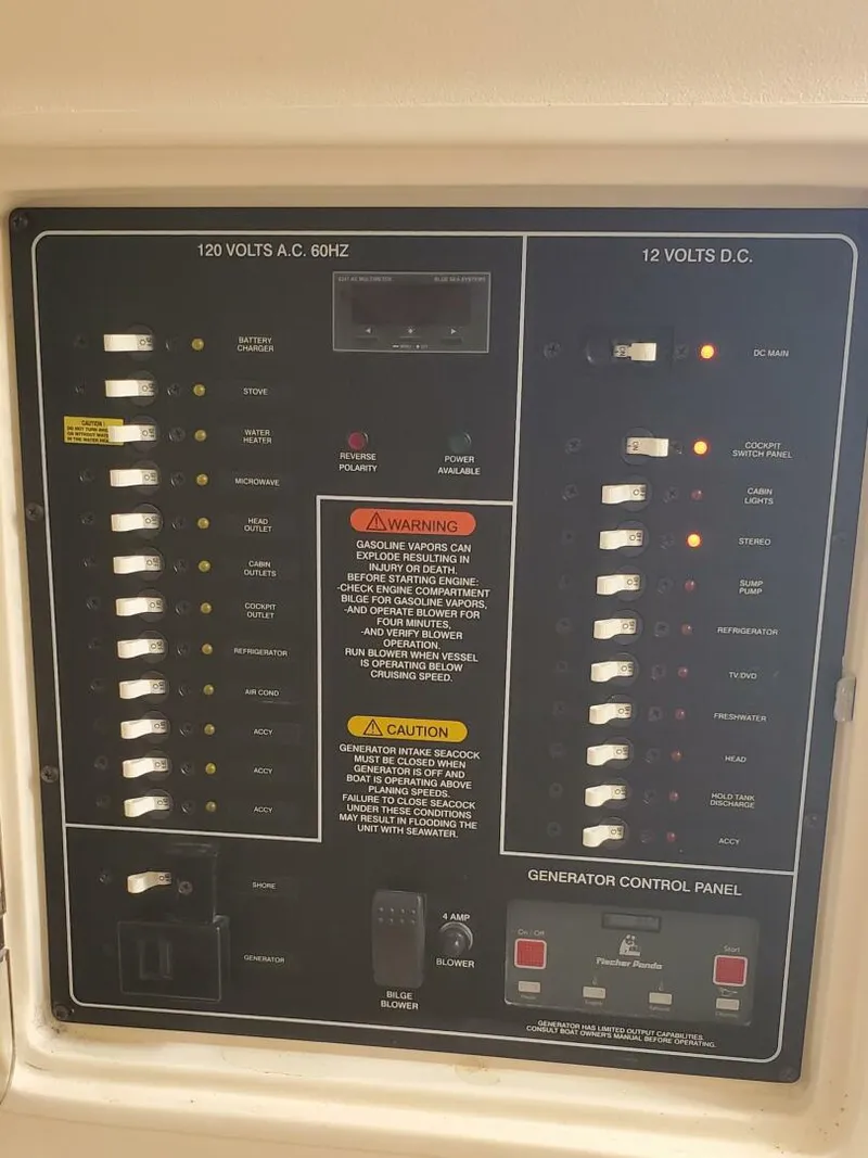 Slide: The Image of Grady-White 330 Express 2007 - 4708332