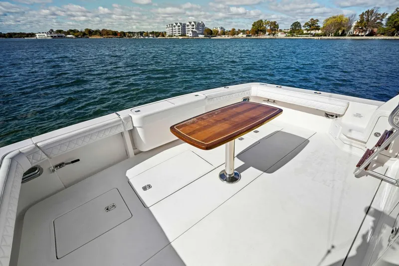 Slide: The Image of Bertram Convertible 2010 - 4757979