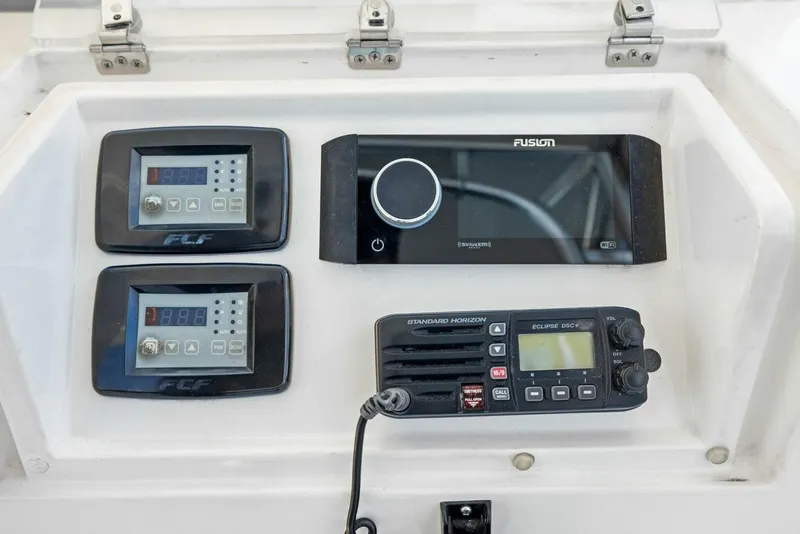 Slide: The Image of Bertram Convertible 2010 - 4757985