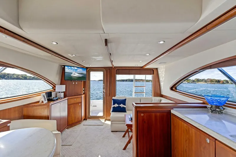 Slide: The Image of Bertram Convertible 2010 - 4757990